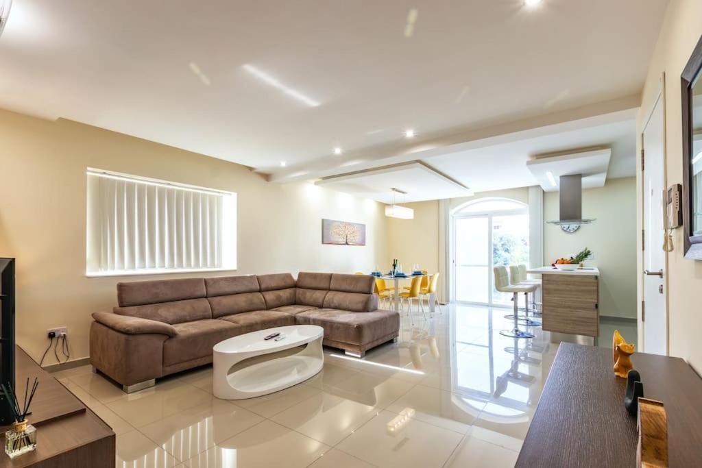 Modern 3 Bedroom Apartment Close To Paceville And Beach Is-Swieqi 外观 照片