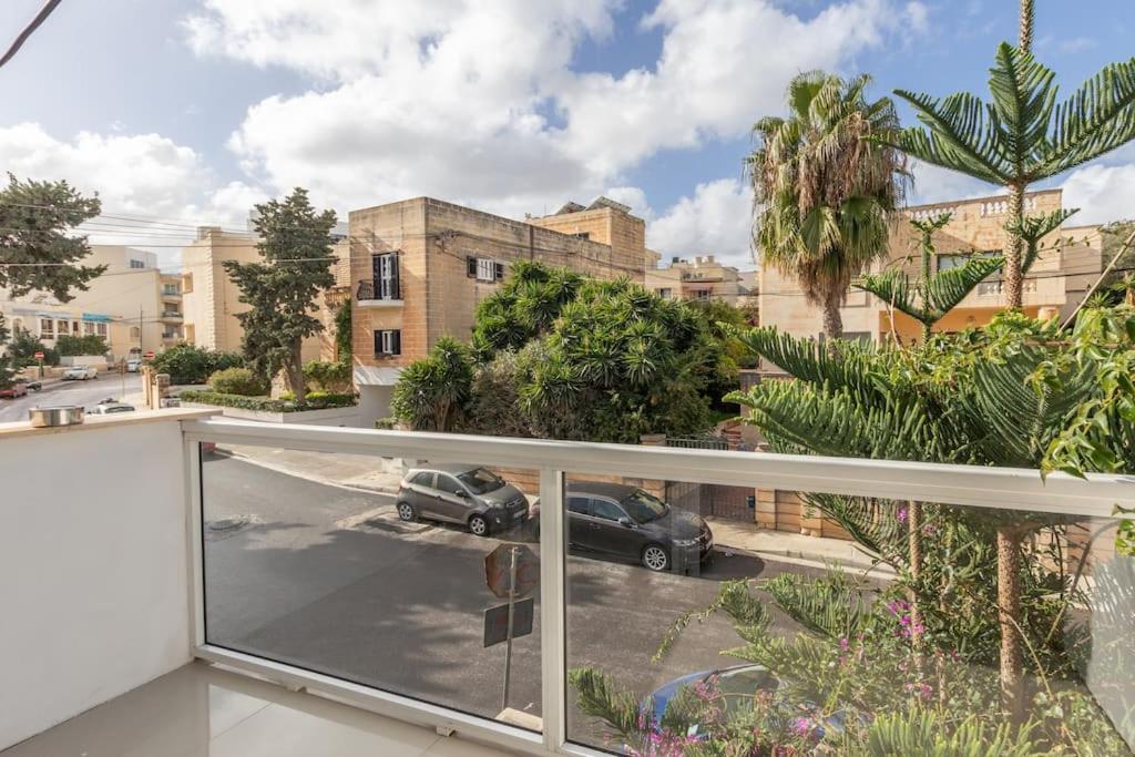 Modern 3 Bedroom Apartment Close To Paceville And Beach Is-Swieqi 外观 照片